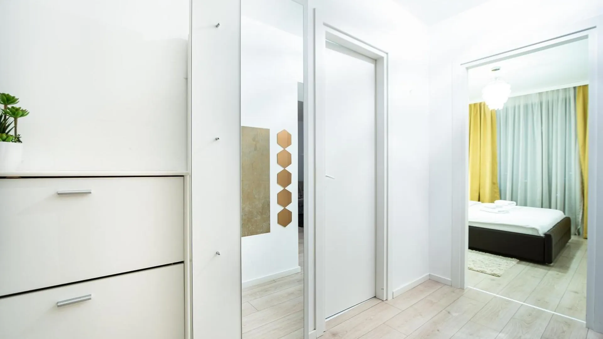 Opal Luxury Aviatiei Apartment Bucureşti