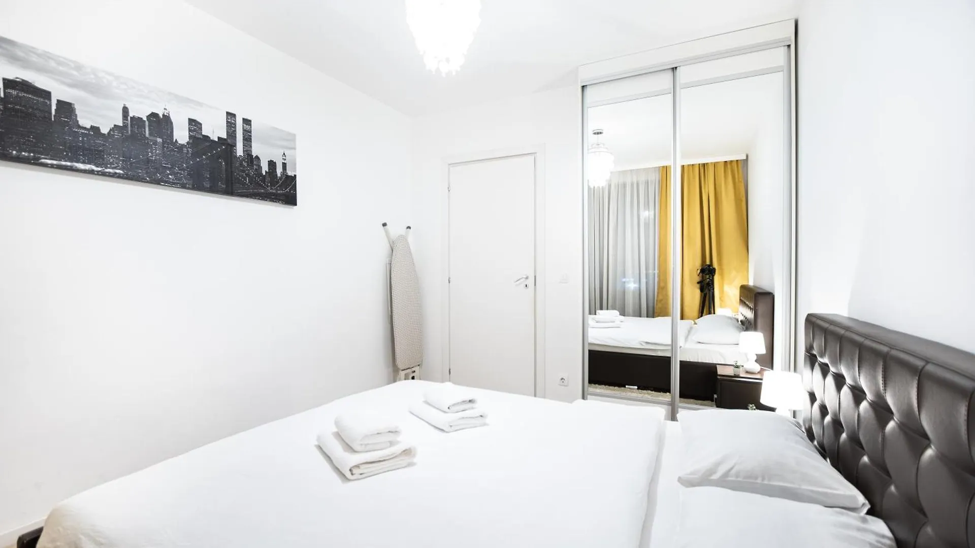 Opal Luxury Aviatiei Apartment Bucharest